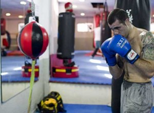 aprender boxeo barcelona gimnasio clases de boxeo gimnasio barcelona xavi moya campeon del mundo esport rogent team moya aprender artes marciales