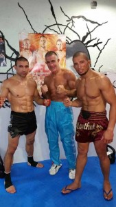 aprender boxeo barcelona gimnasio clases de boxeo gimnasio barcelona xavi moya campeon del mundo esport rogent team moya