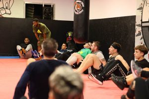foto grupor entrenar boxeo esport rogent