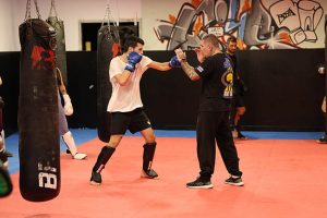clases de kick boxing en esport rogent